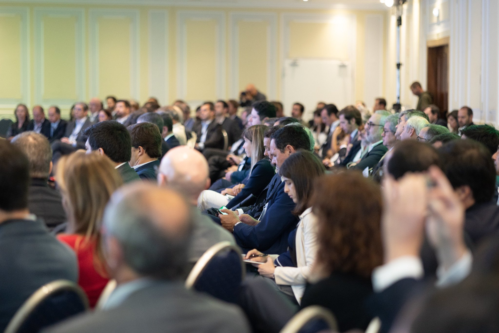 PORTUGUESE REAL ESTATE INVESTMENT VEHICLES & FINANCING